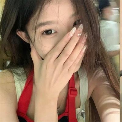 褐衣男子